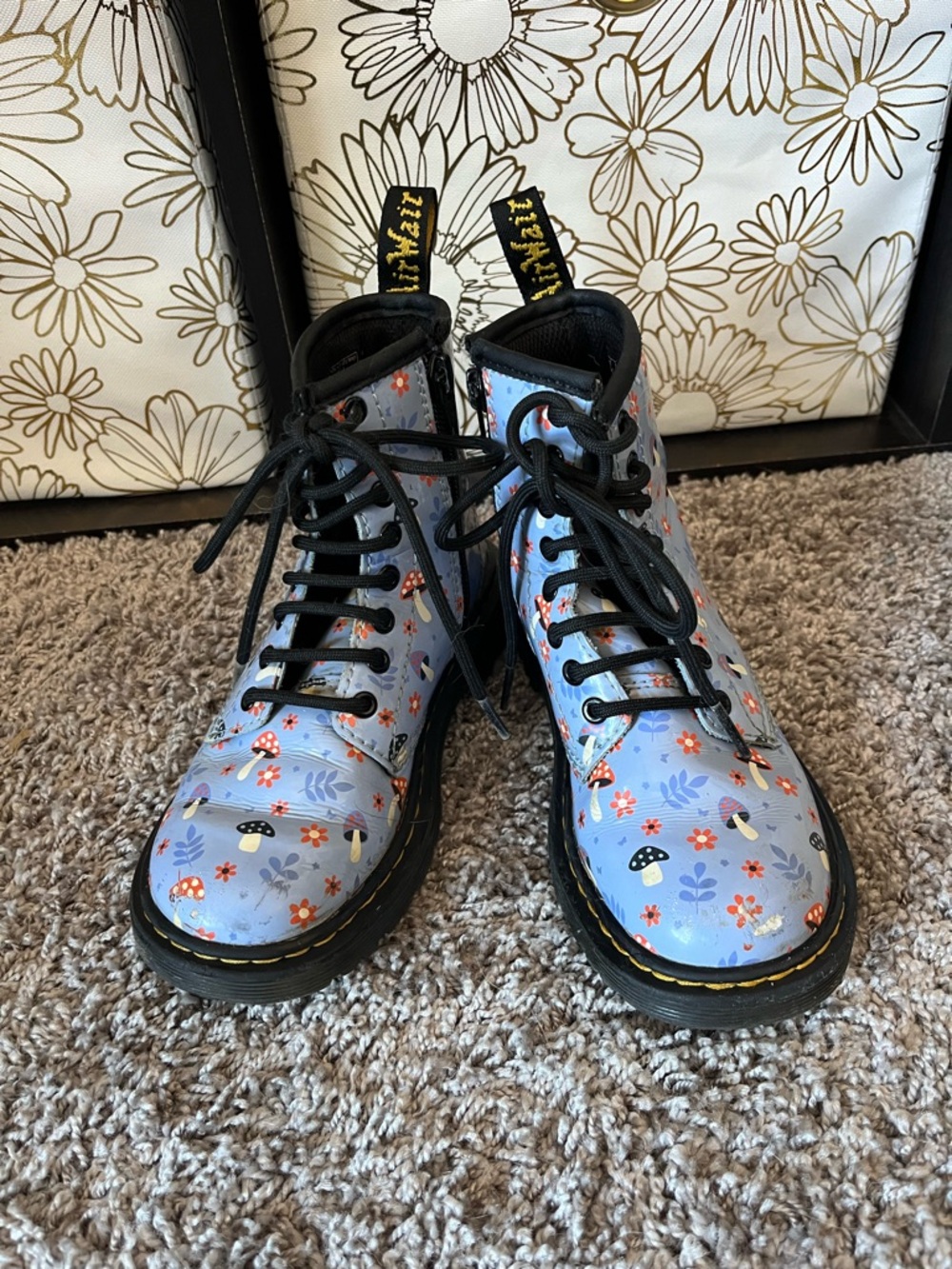 Kids Dr. Martens Floral Mushroom Print Lace-Up Boots - Light Blue
